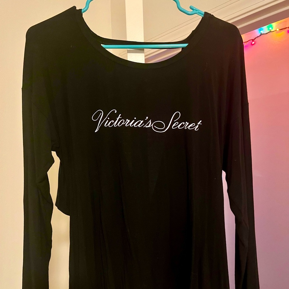 Victoria’s Secret top